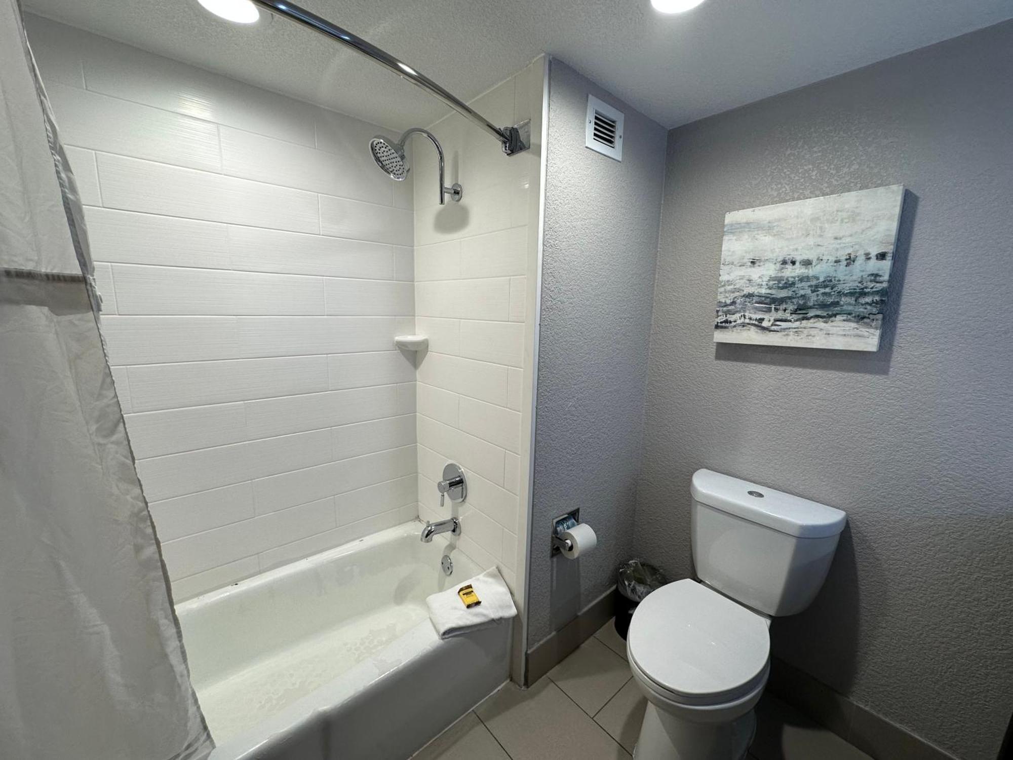 Chambre Triple avec Canapé-Lit - Non-Fumeurs